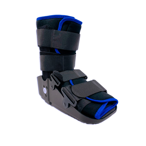 BOTA CAMINADORA CORTA MEDIANA MOD 15001